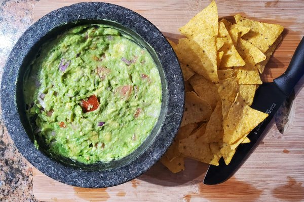 How to prepare authentic mexican guacamole?